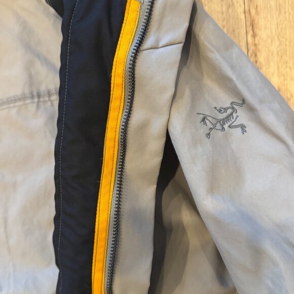 Arc'teryx Waylay Canvas Jacket Mens Large Grey/Beige Full-Zip Hooded - Picture 4 of 9